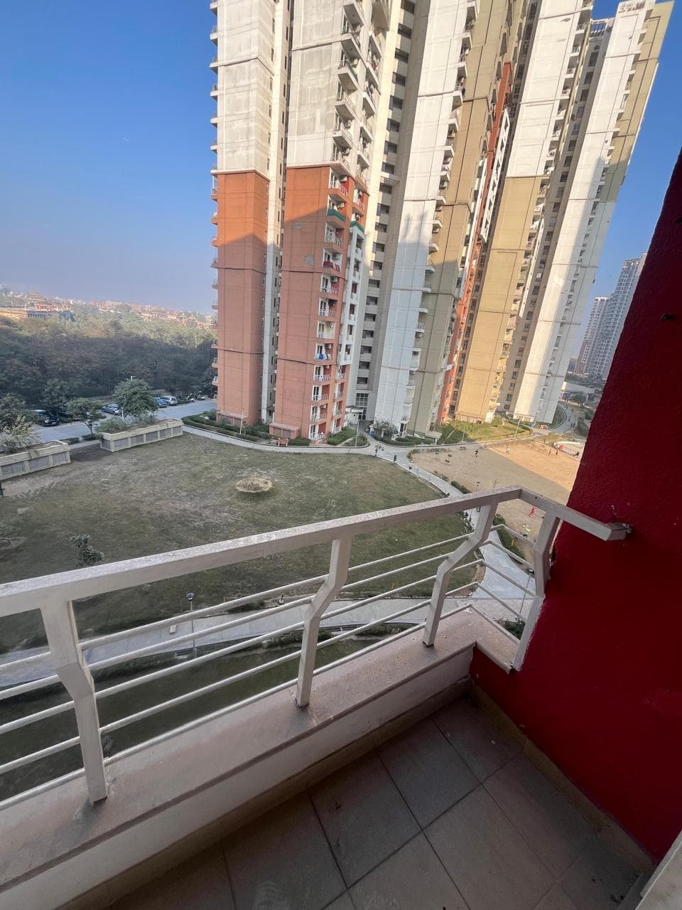 3 bhk Noida Expressway